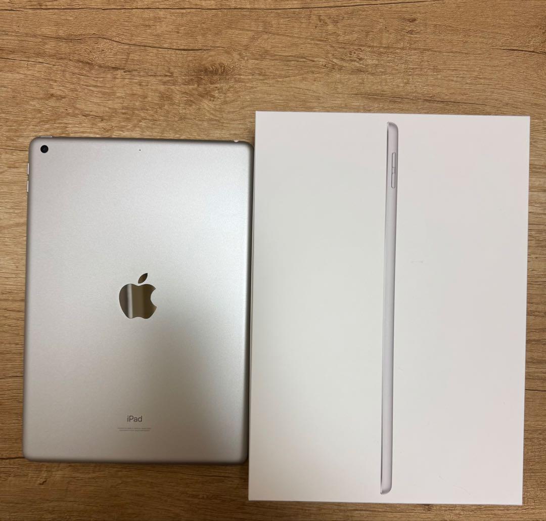 【最終お値下げ】Apple iPad (第9世代)64GB Wi-Fi シルバー