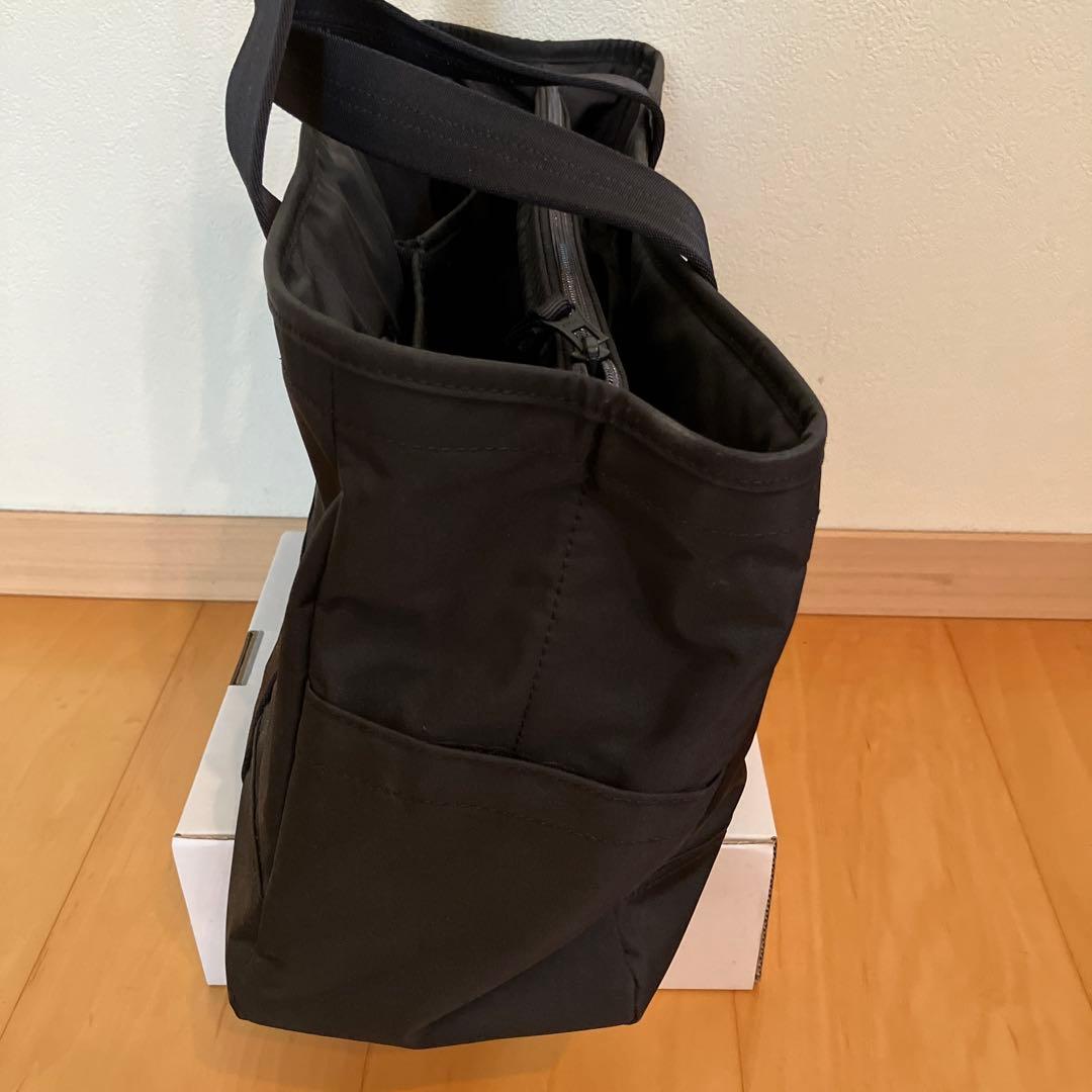 美品　Porter 多収納　吉田かばん 仕切りファスナーマチ付き