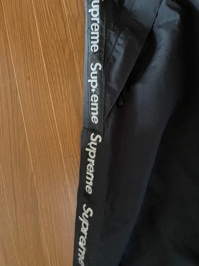 supreme taped seam pants テープロゴ　シュプリーム