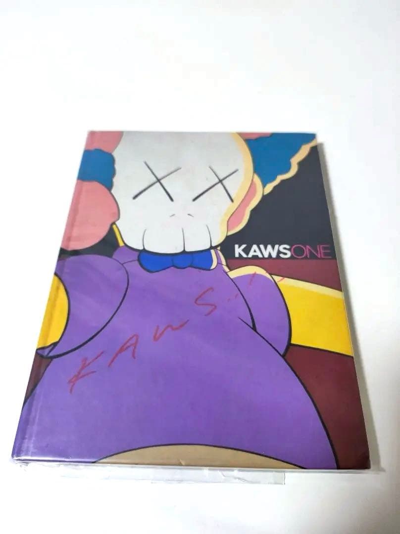 KAWS One カウズ サイン入り図録