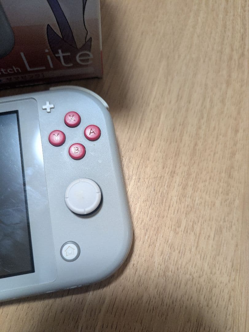Nintendo Switch Lite ポケモンデザイン ザシアン　ザマゼンタ
