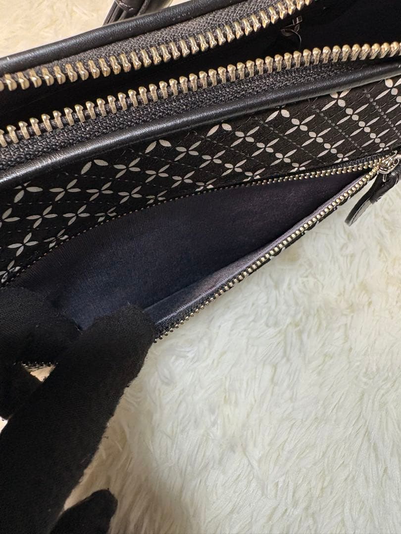 印傳屋 印伝 未使用級　ショルダー バッグ そよか 七宝　保存袋　箱付き