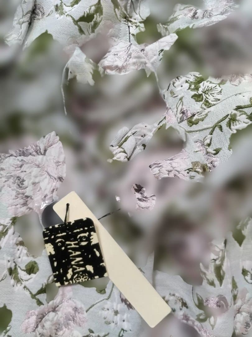 【月末限定お値下げ】HANAHANA ハナハナ 花柄コート新品未使用タグ付き