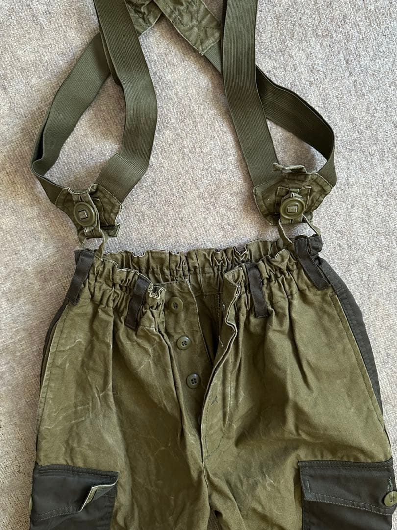 ロシア 軍 ゴルカ 装備 サバゲー ウェア AKなどに 戦闘服