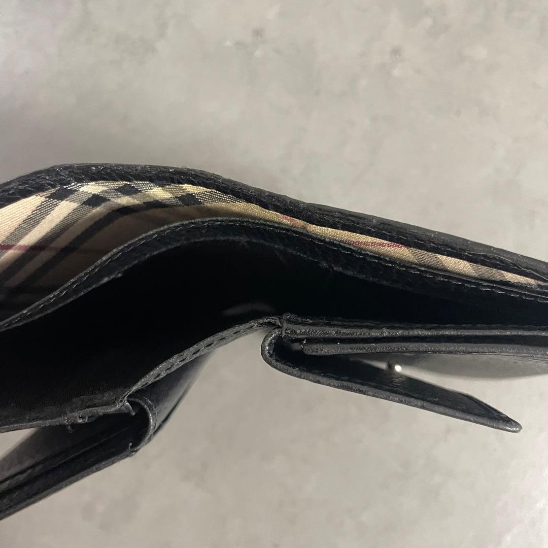 BURBERRY 二つ折り財布 ブラック レザー　ノバチェック
