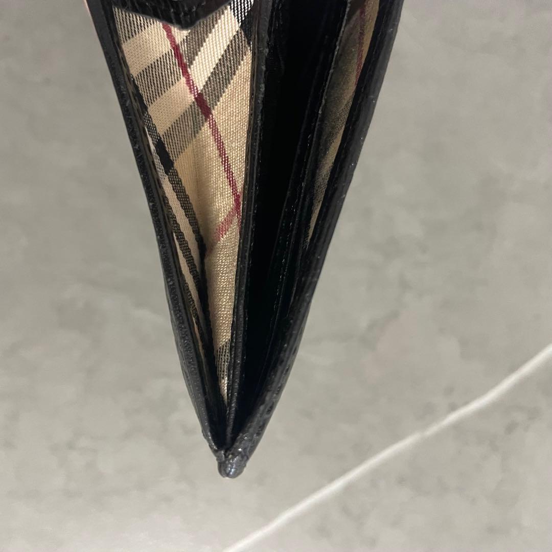BURBERRY 二つ折り財布 ブラック レザー　ノバチェック