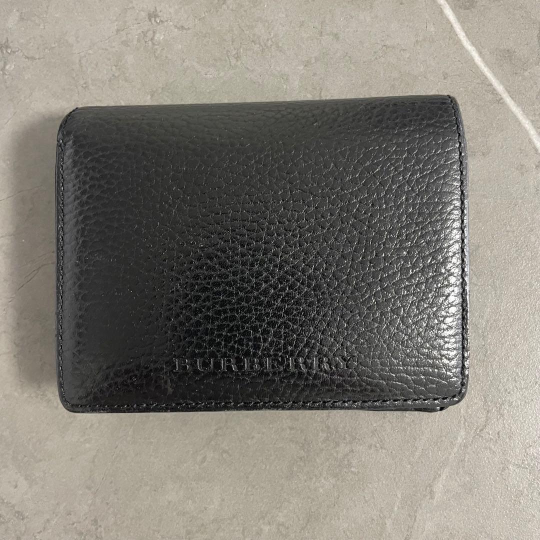 BURBERRY 二つ折り財布 ブラック レザー　ノバチェック