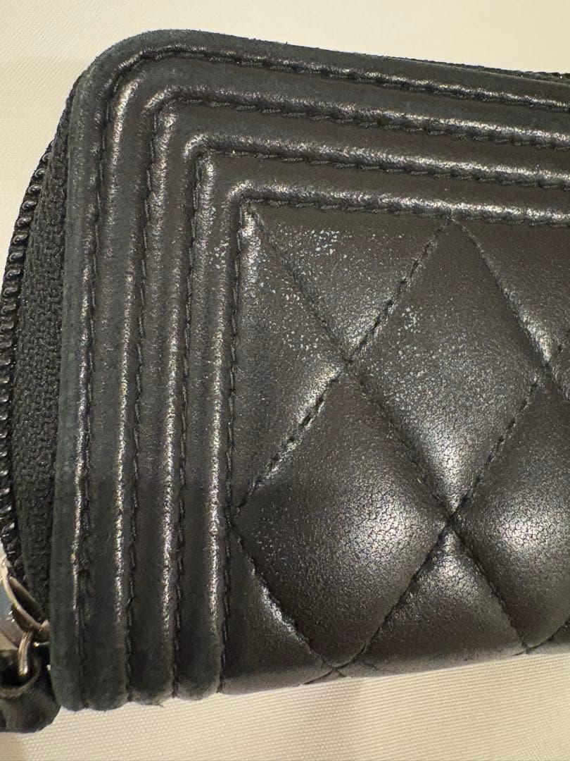 CHANEL シャネル　ジップパース