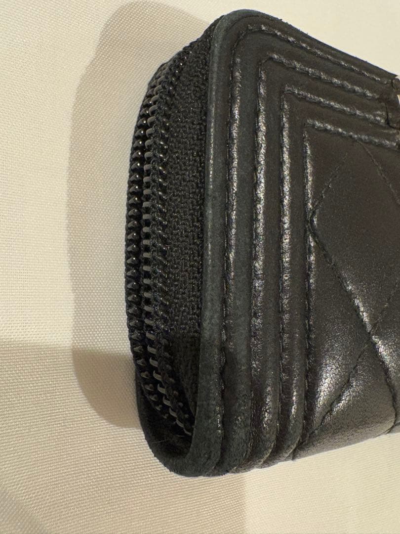 CHANEL シャネル　ジップパース