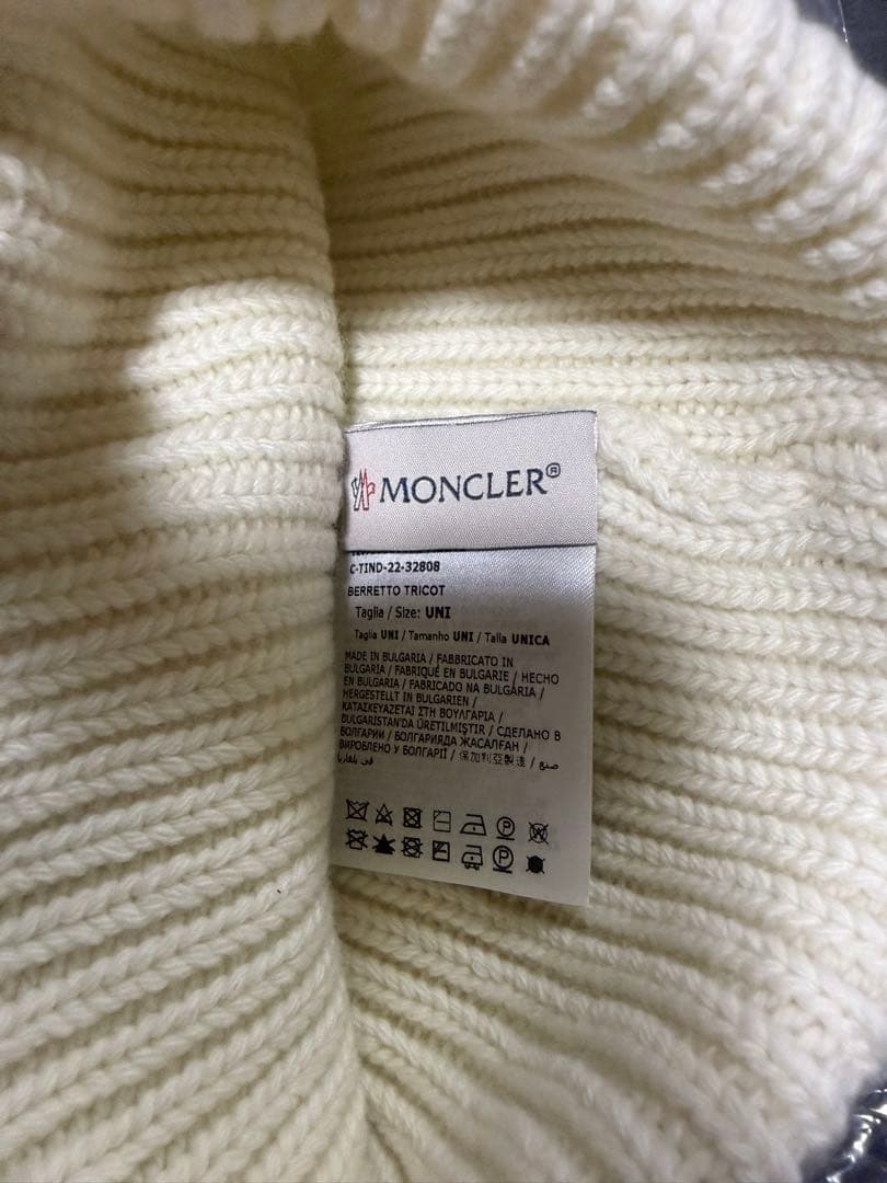 れあ さん専用MONCLER ホワイト　ニットビーニー