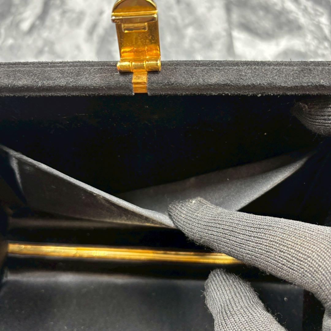 ✨美品✨GUCCI クラッチバッグ セカンド ブラック 黒 スエード ゴールド