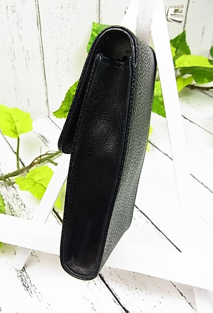 正規美品シャネル　キャビアスキン チェーン付ポーチ型キーケース シガレットケース