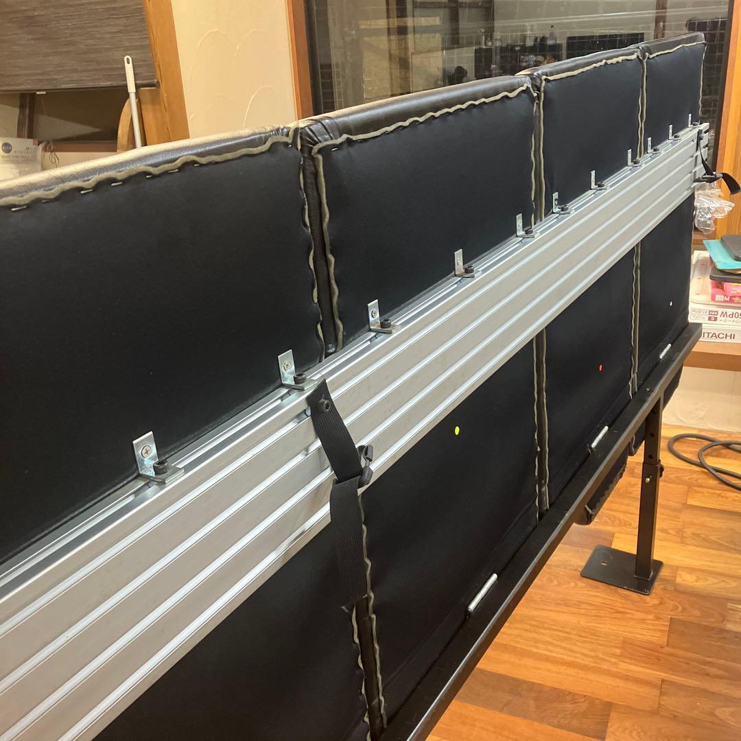 ラ*ー様 200系 ハイエース 黒レザーベッドキットシンク付き