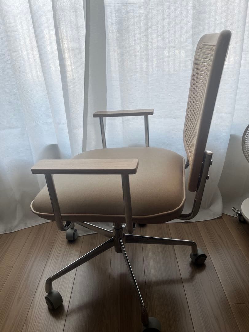 【極美品】LOWYA ラタン調デスクチェア 韓国インテリア風