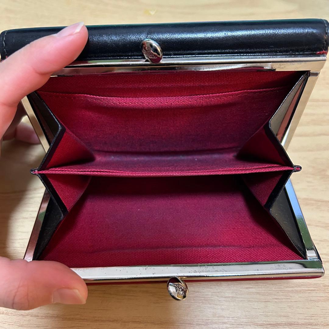 ヴィヴィアンウエストウッド　三つ折り財布