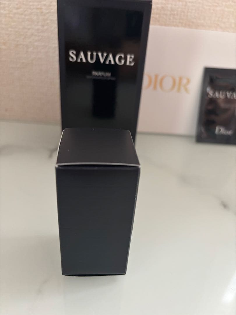 Dior SAUVAGE PARFUM 100ml サンプル付き