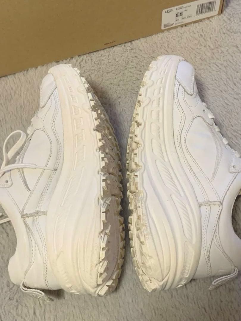 靴 UGG CA805 WHITE NUBUCK