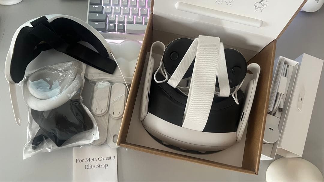 う*こ様 ☁️ Quest 3☁️ VRヘッドセット 128GB +アク