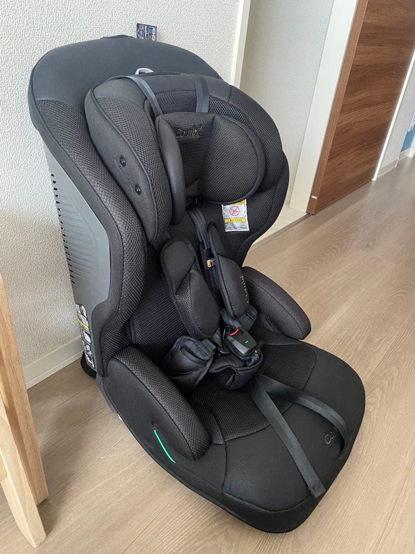 Combi チャイルドシートジョイトリップアドバンス ブラック2025購入⭐︎美品