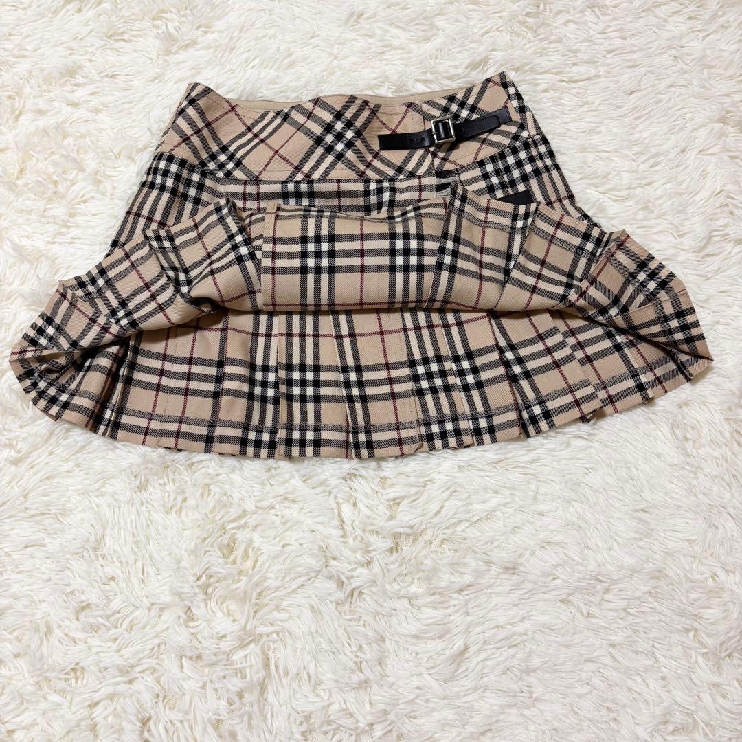 ✨極美品✨バーバリーブルーレーベル ミニスカート プリーツ ベルトノバチェック