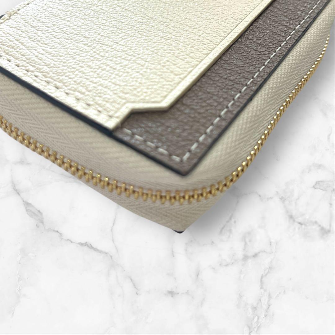 【未使用★現行品】ラコバレーノ スマートWキーケース オフホワイト