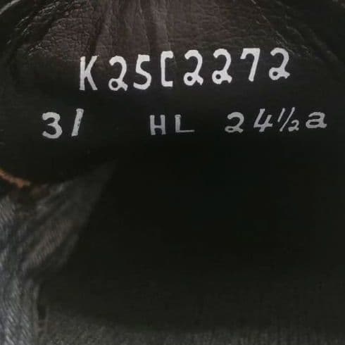 人気モデル【リーガル】ストレートチップ GORE-TEX 幅広EEE 31HL