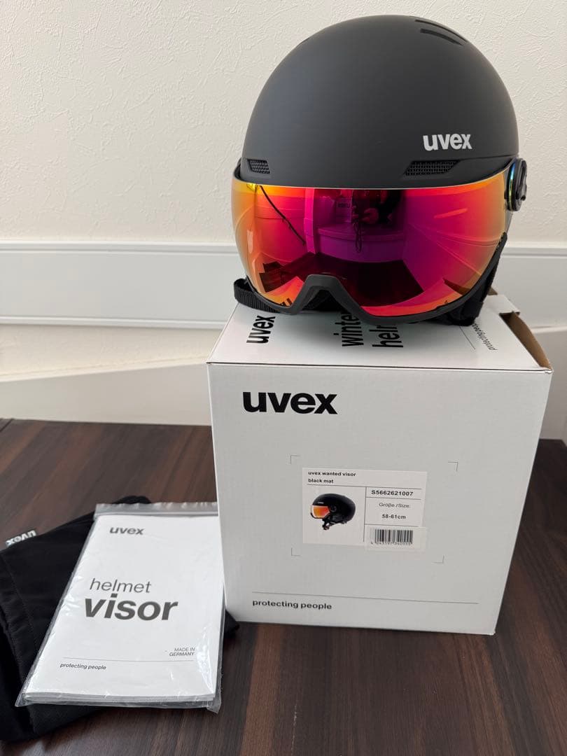 uvex バイザーヘルメット 58-61 スノーボード　スキー ヘルメット