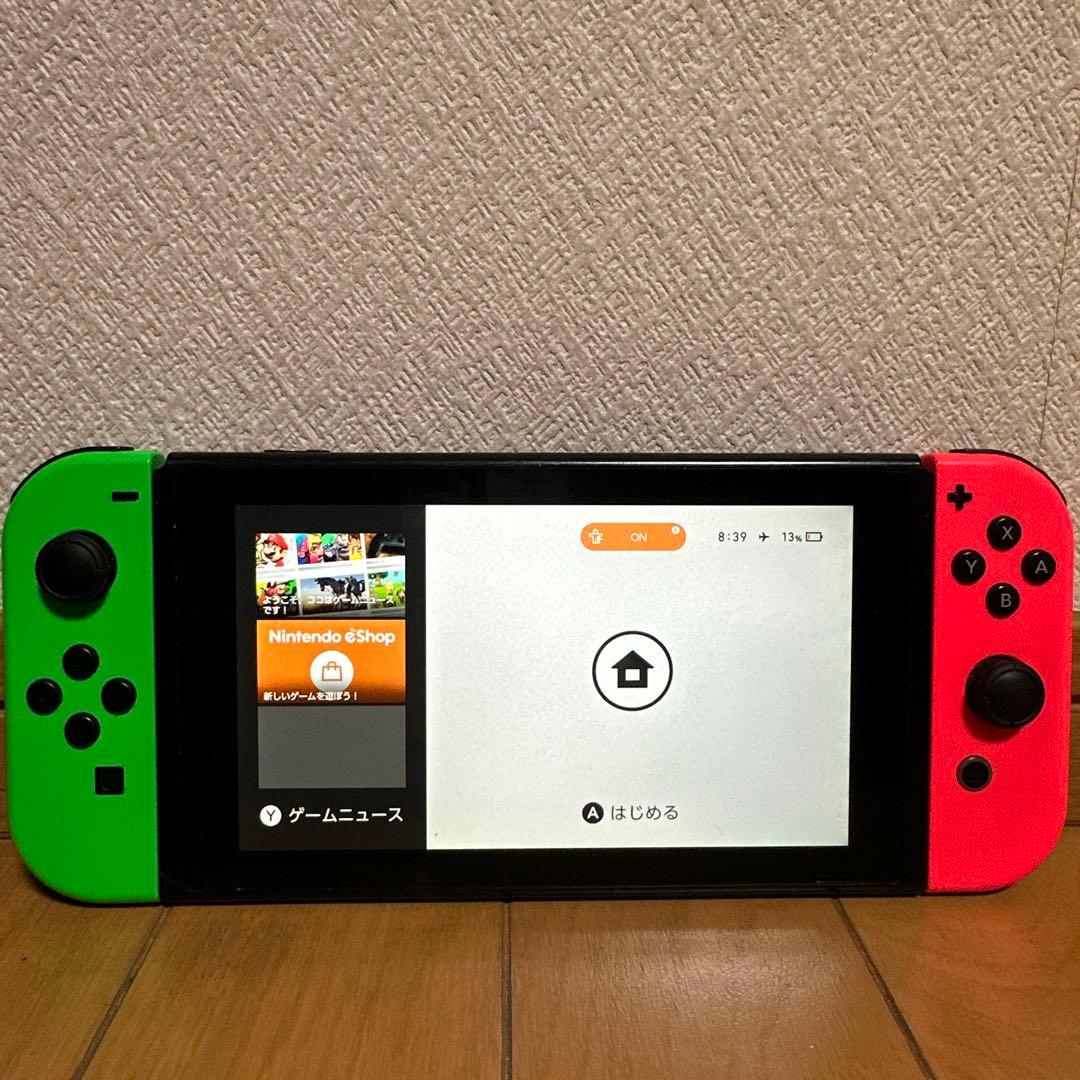 Nintendo Switch グリーン/レッド