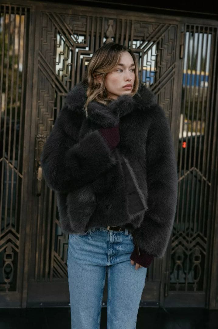 ZARA リバーシブル　ショートフェイクファーコート　S 新品