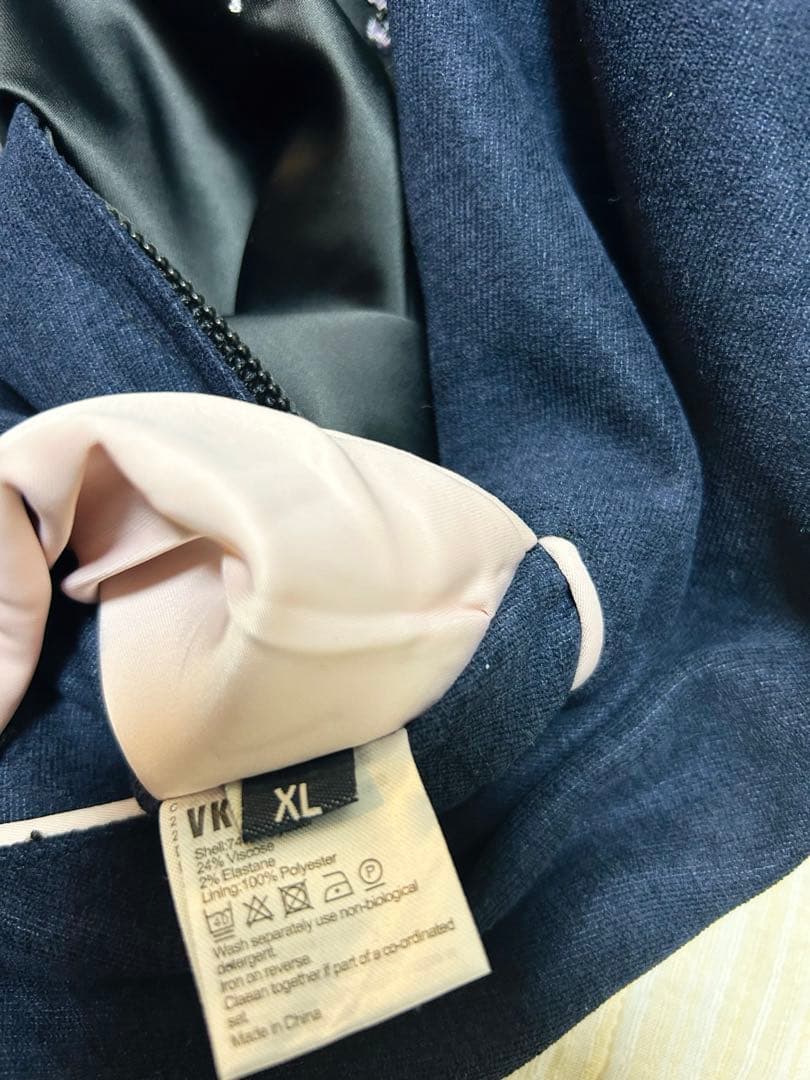 adidasオリジナルス刺繍スカジャン【XL】レディースサイズ