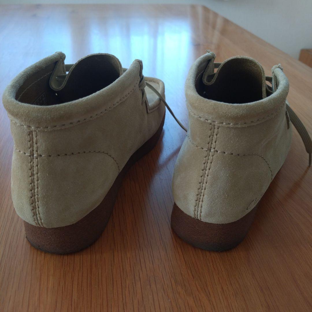 【さん】【美品】clarks クラークス ワラビーブーツ2