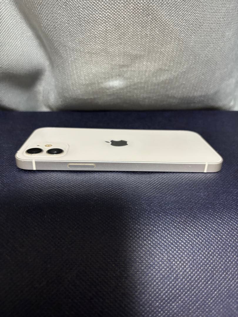iPhone12 ホワイト 64GB simフリー