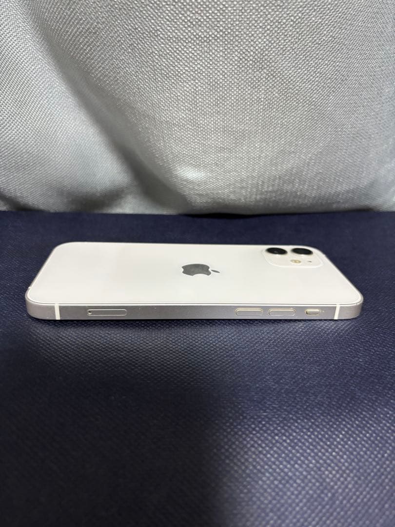 iPhone12 ホワイト 64GB simフリー