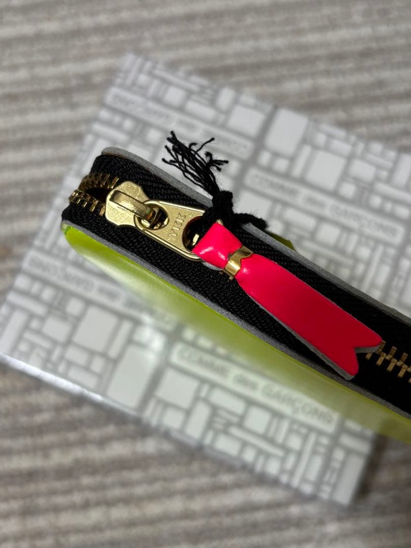 コムデギャルソン イエロー二つ折り財布 SA2100SF