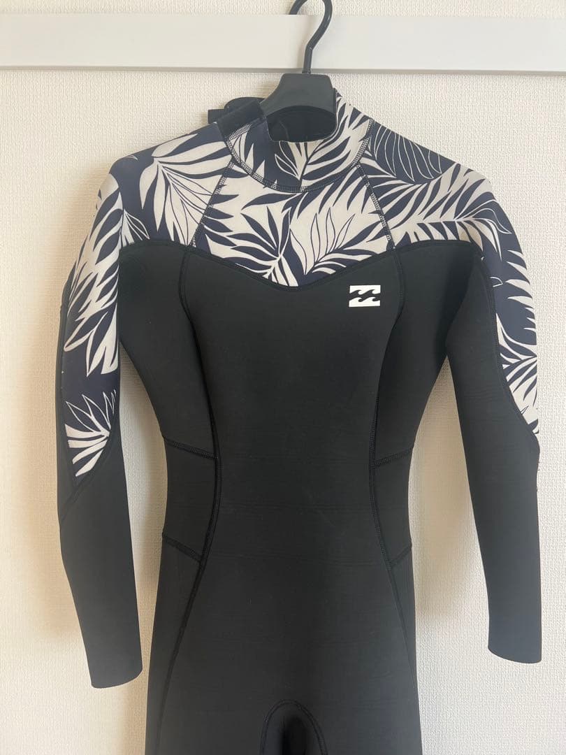 billabong フルスーツ　ジャーフル　3mm レディース