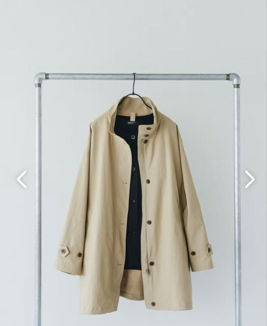 中綿ベスト付きのかろやかミドル丈アウター（北欧、暮らしの道具店）