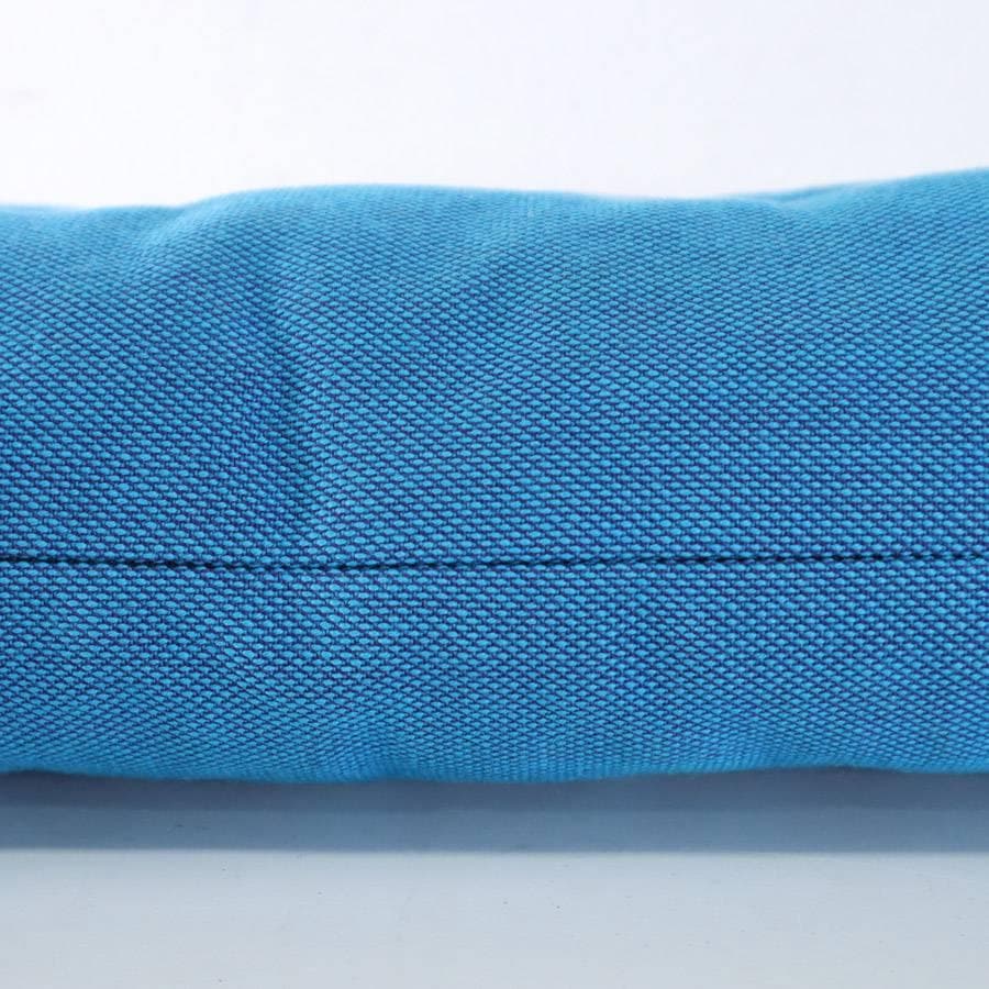 美品 HAY DOT CUSHION ドットクッション くるみボタン2個 ブルー