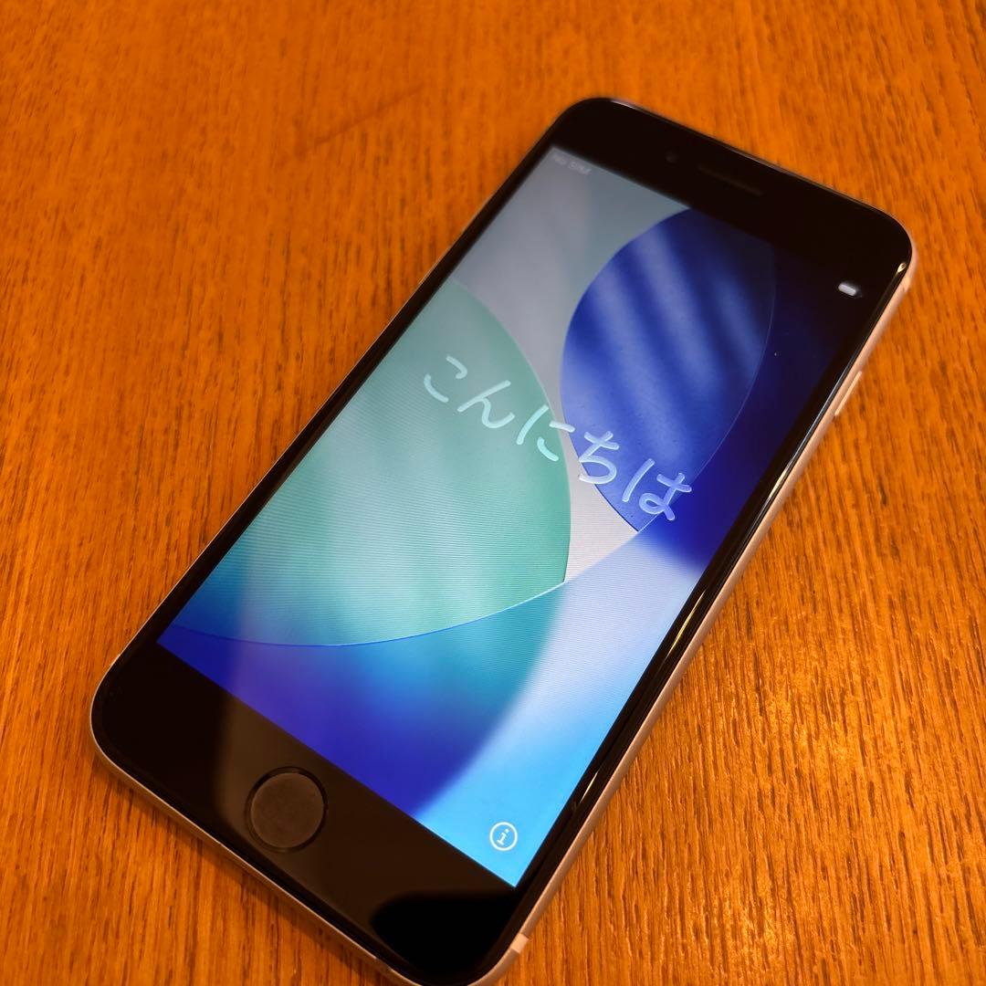 Apple iPhone SE 第2世代 64GB ホワイト　SIMフリー