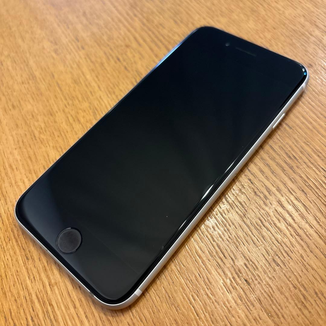 Apple iPhone SE 第2世代 64GB ホワイト　SIMフリー