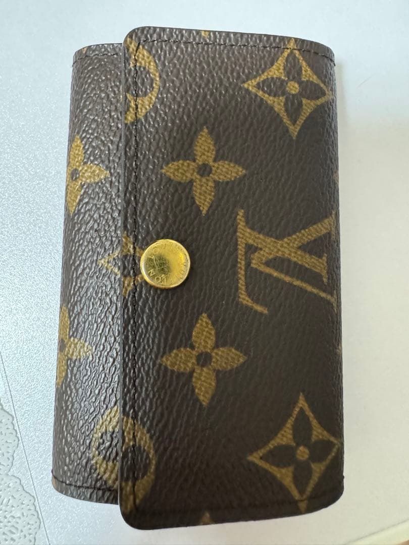 ルイヴィトン LOUIS VUITTON キーケース