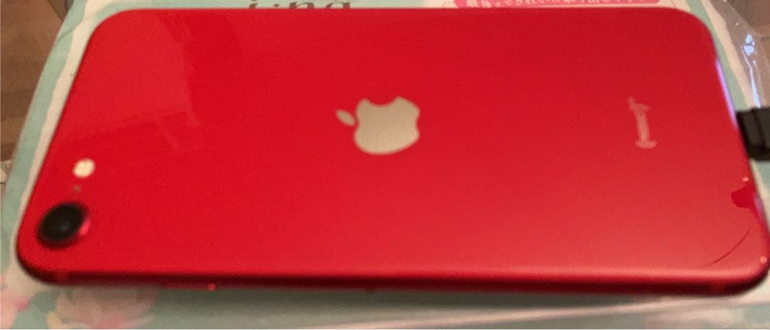 ♢値下げ♢ジャンク品　本体のみ　iPhoneSE 2（第二世代）　画面反応悪い