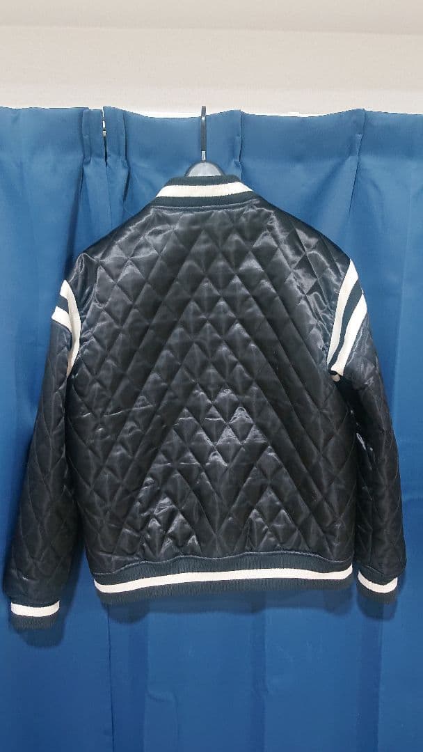 【Mサイズ】Supreme 17SS QUILTED SATIN VARSITY