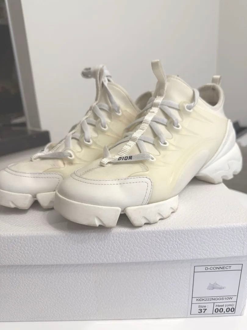 美品！ディオール　ディーコネクト　スニーカー37 DIORスニーカー