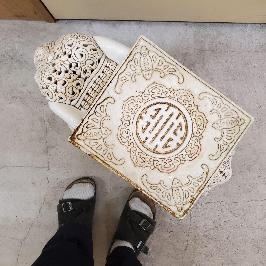 象の形の陶器製スツール