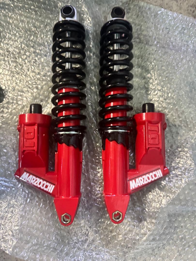 MARZOCCHI タイプ　サスペンションショック レッド/ブラック