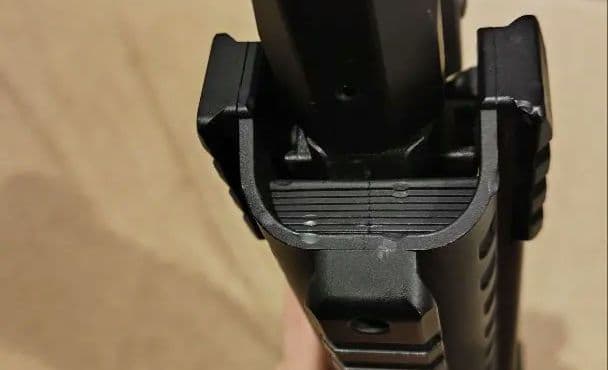 東京マルイ パトリオットプラス バッテリー、充電器付き