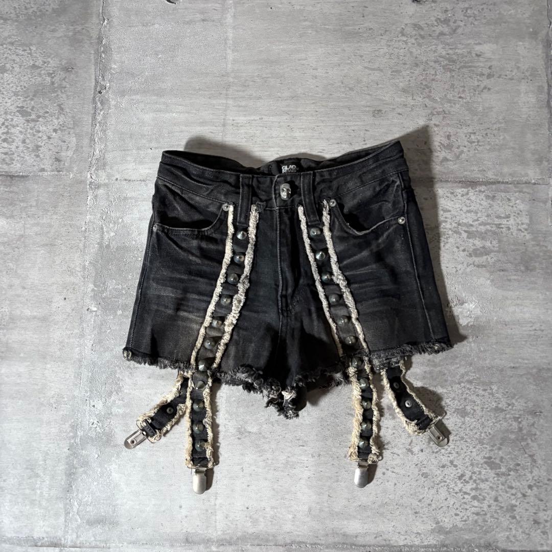 00s GLAD NEWS ブラックデニム ショートパンツ 髑髏スタッズ y2k