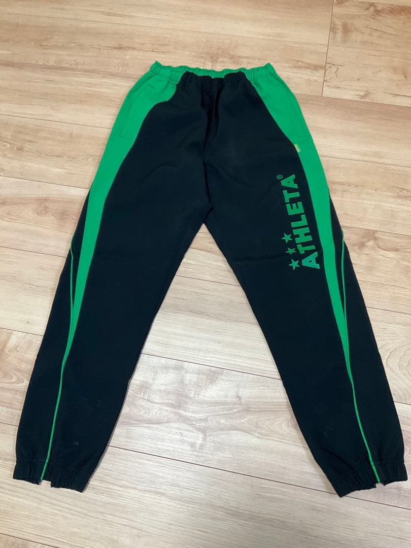 アミティエサッカー　ピステ　サイズ140