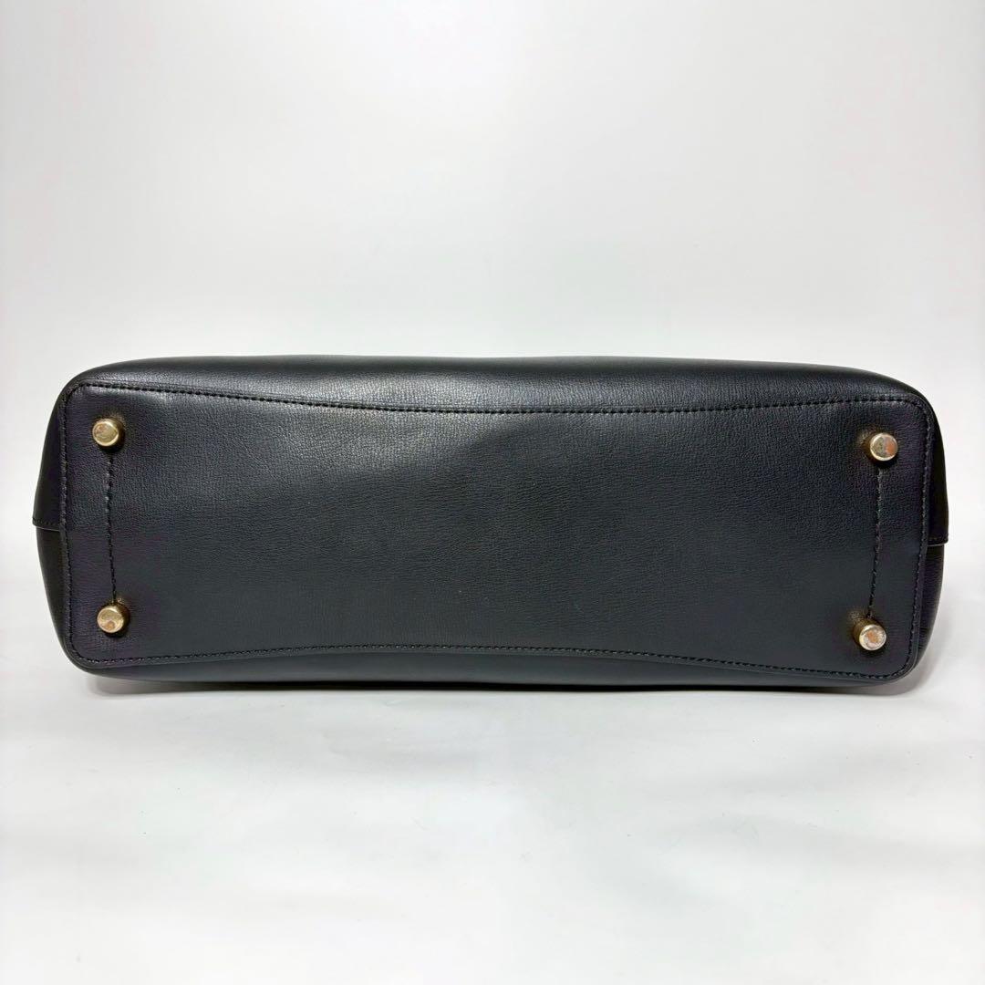 コーチ　COACH アベニュー　ブラック　A4可能　肩掛け可能　トートバッグ