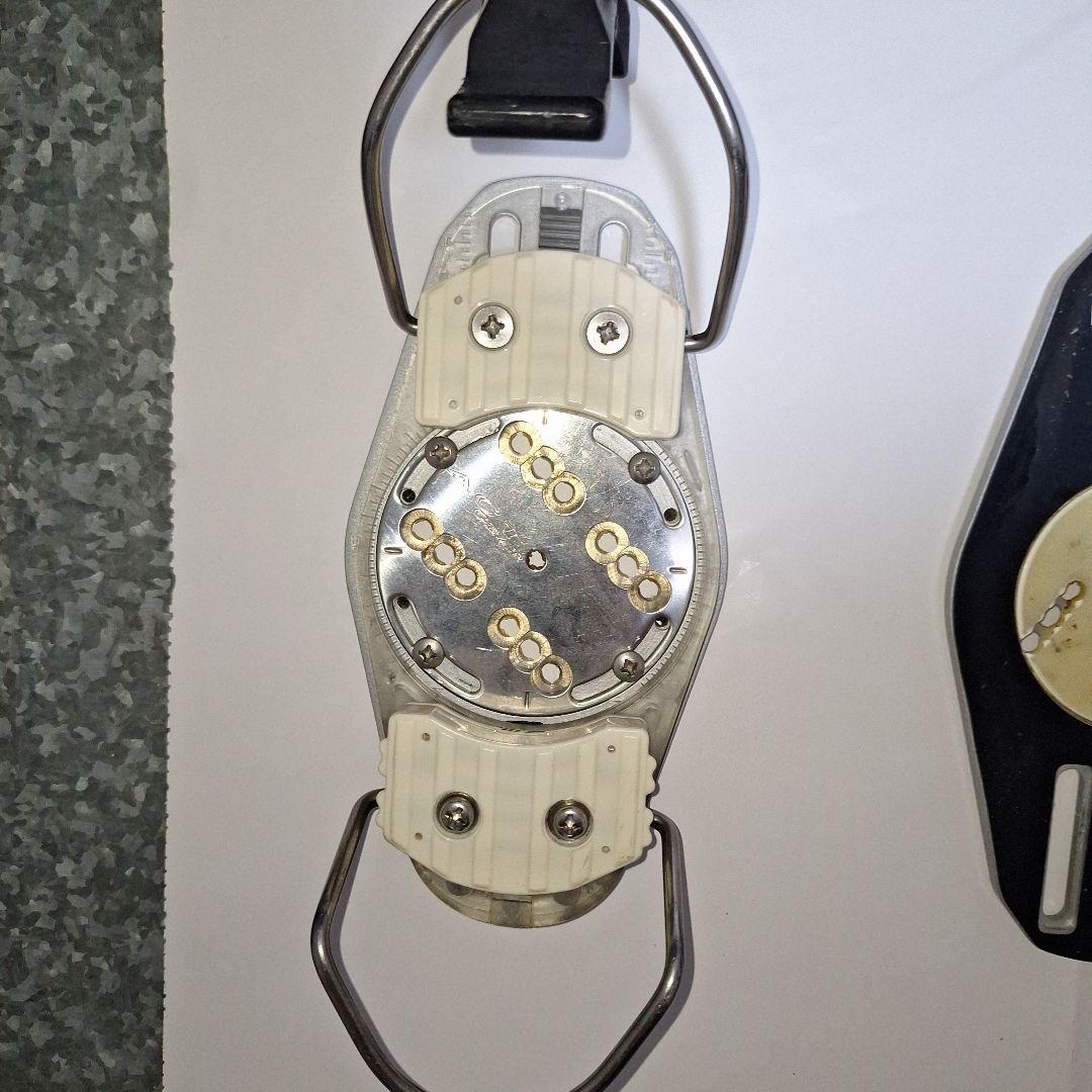 ACT GEAR スノーボードビンディング